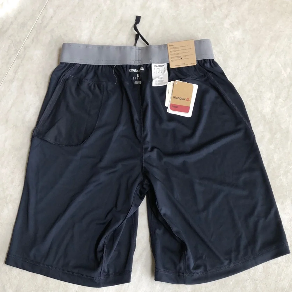 Reebok Men’s PlayDry Classic Cut for Built-In Performance Workout Shorts Size S
